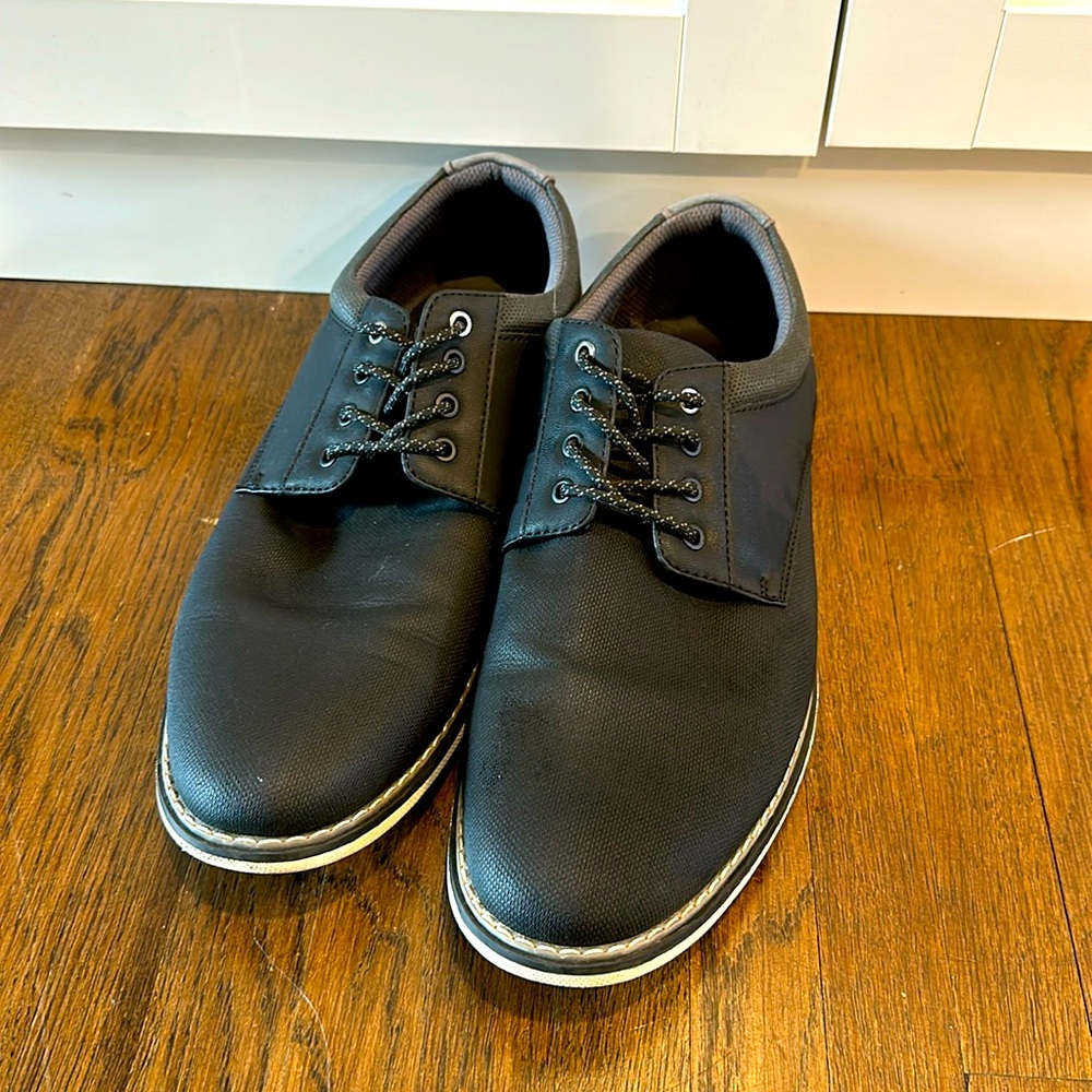 Black Casual Shoe 11 1/2